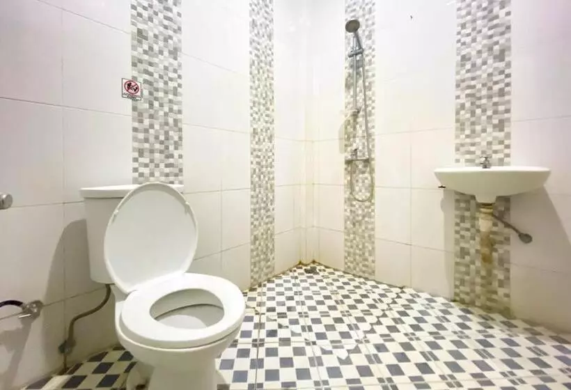 Hotelli Wisma Falira Serang Syariah Mitra Reddoorz