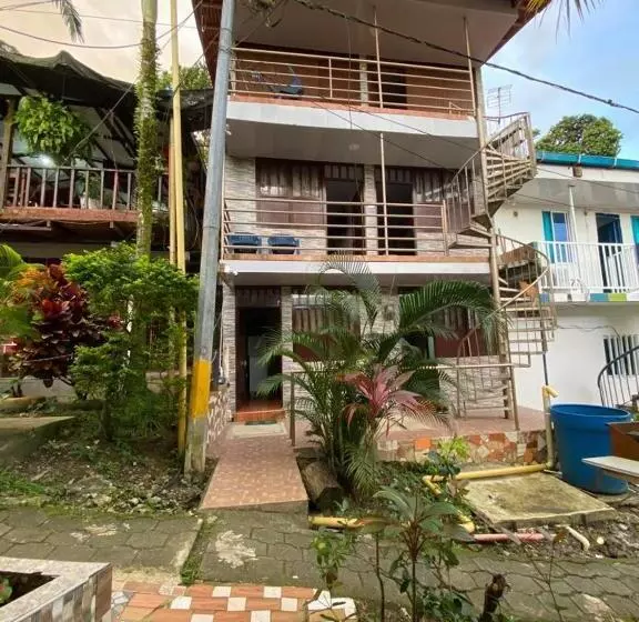 Hotelli Y Restaurante Pianguita