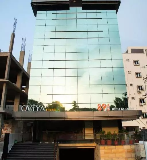 Oviya Hotels