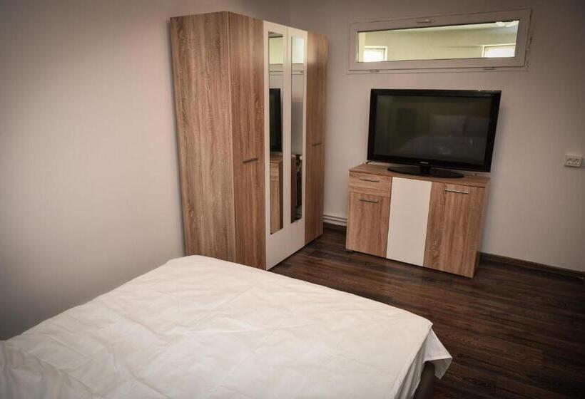 Pensão Apartament S Moise