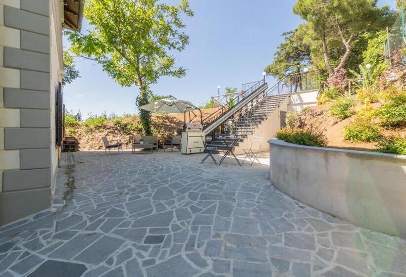 ペンション Lake Lovers Lodge