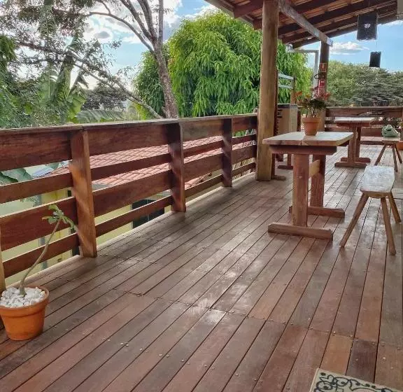 Majatalo Ypê Hospedagem