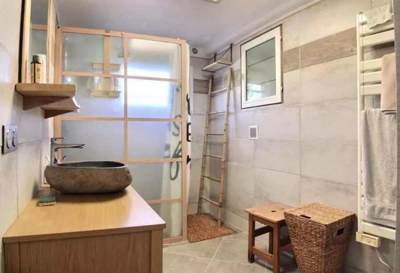 Aamiaismajoitus (B&B) Au Nid De Mes Anges