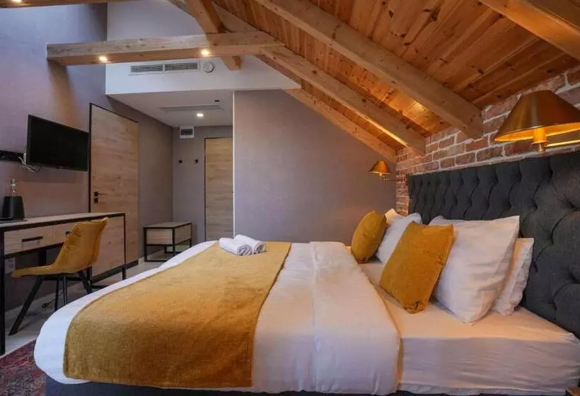 تختخواب و صبحانه Chachacha House Vendégház