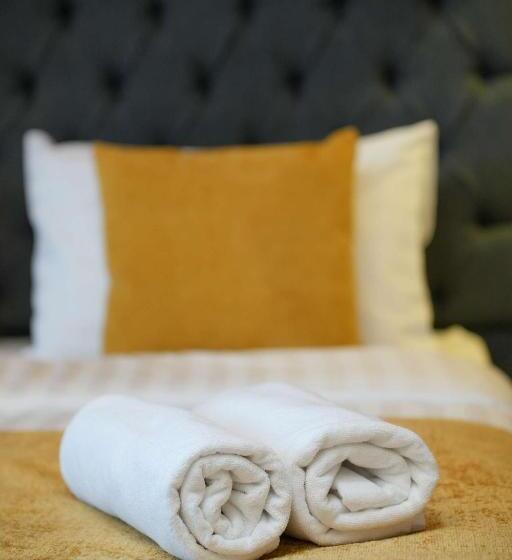 مبيت وإفطار Chachacha House Vendégház