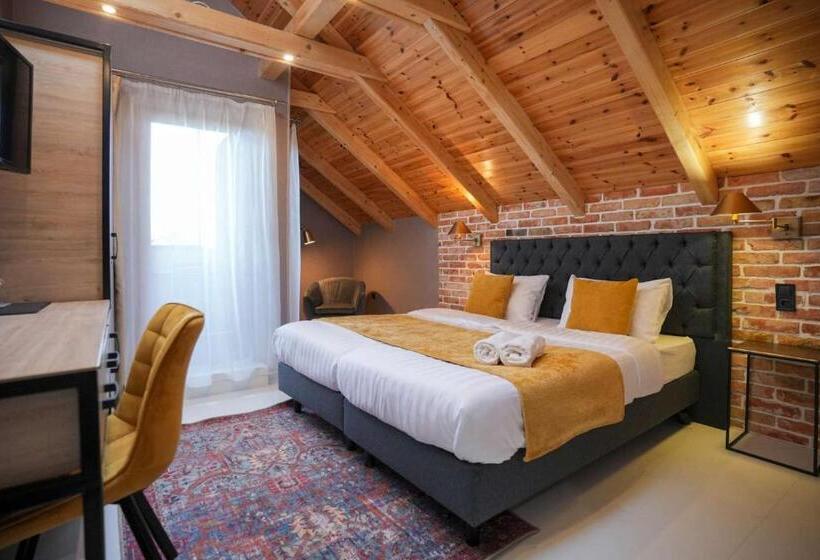 مبيت وإفطار Chachacha House Vendégház