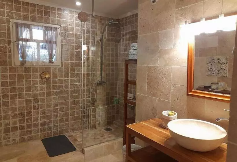 تختخواب و صبحانه Le Val Rambaud