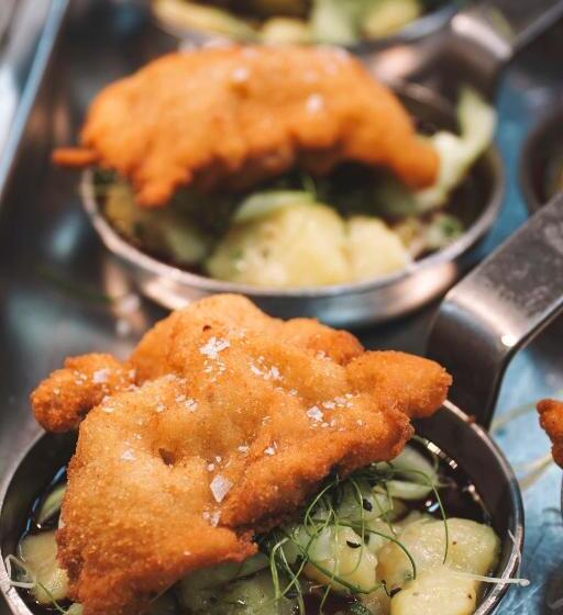 فندق Im Zentrum Für Visionen