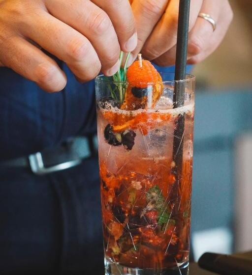 فندق Im Zentrum Für Visionen