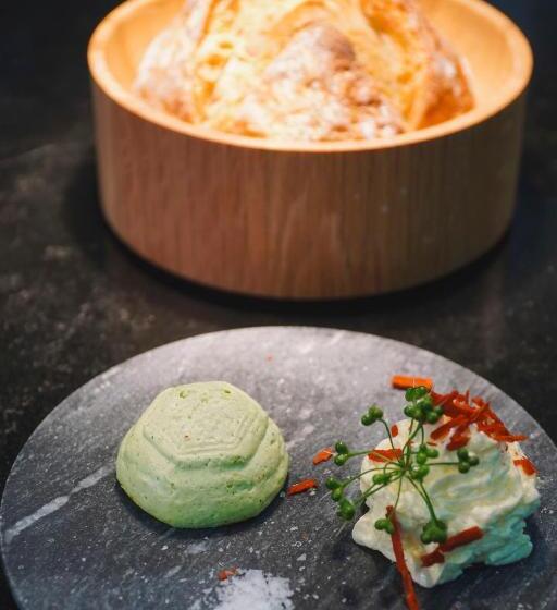 فندق Im Zentrum Für Visionen