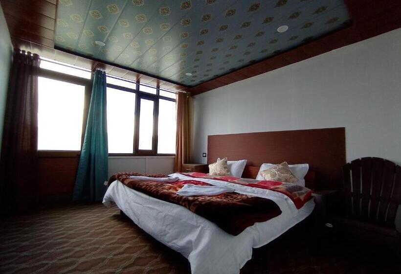 Hotel Pangong Rainbow Cottage