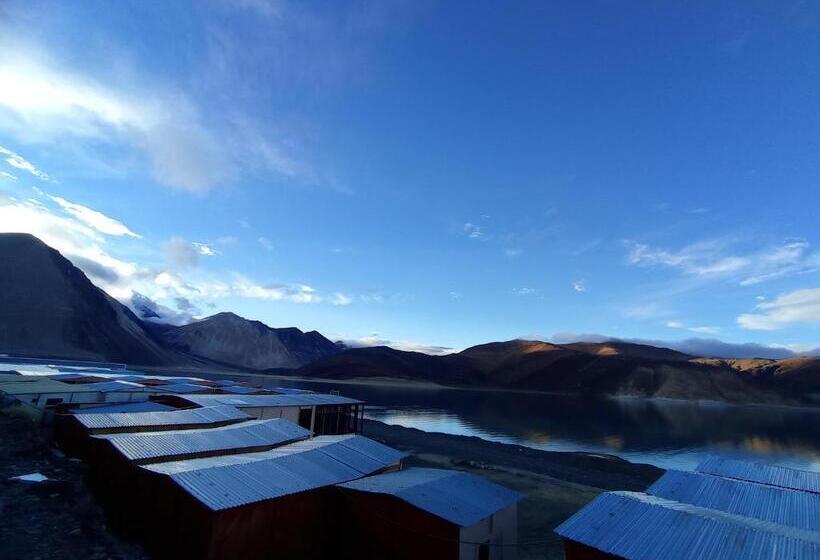 Hotel Pangong Rainbow Cottage