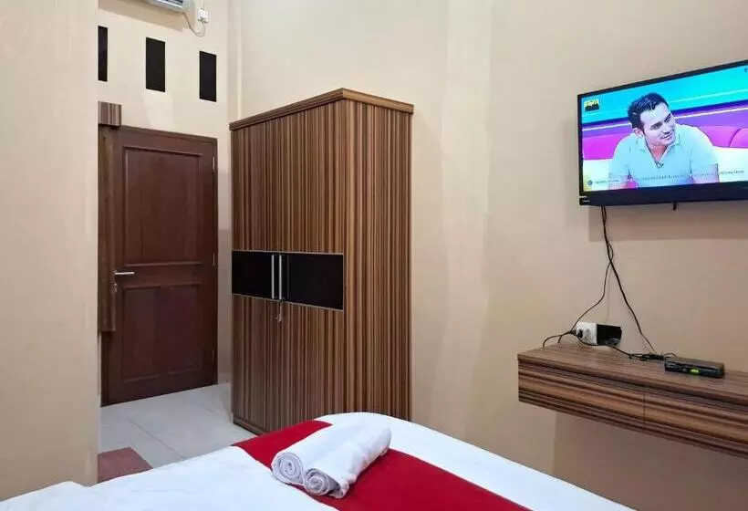 Hotelli Reddoorz Syariah Near Exit Toll Pekalongan 2