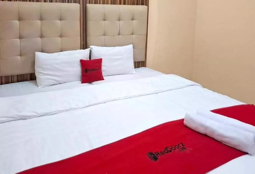 Hotelli Reddoorz Syariah Near Exit Toll Pekalongan 2