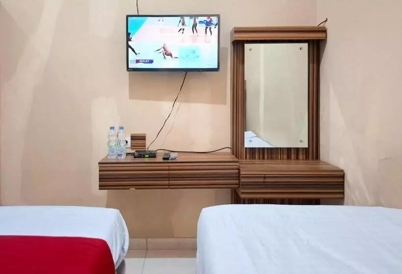 Hotelli Reddoorz Syariah Near Exit Toll Pekalongan 2