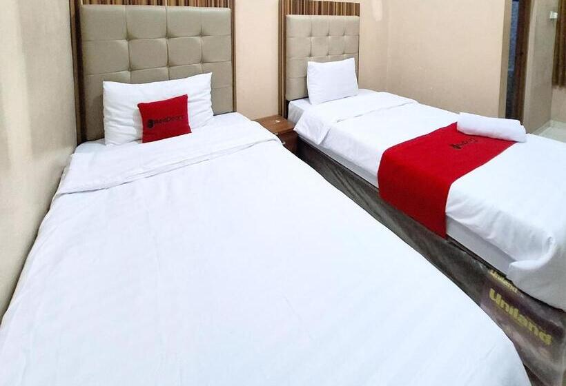 Otel Reddoorz Syariah Near Exit Toll Pekalongan 2