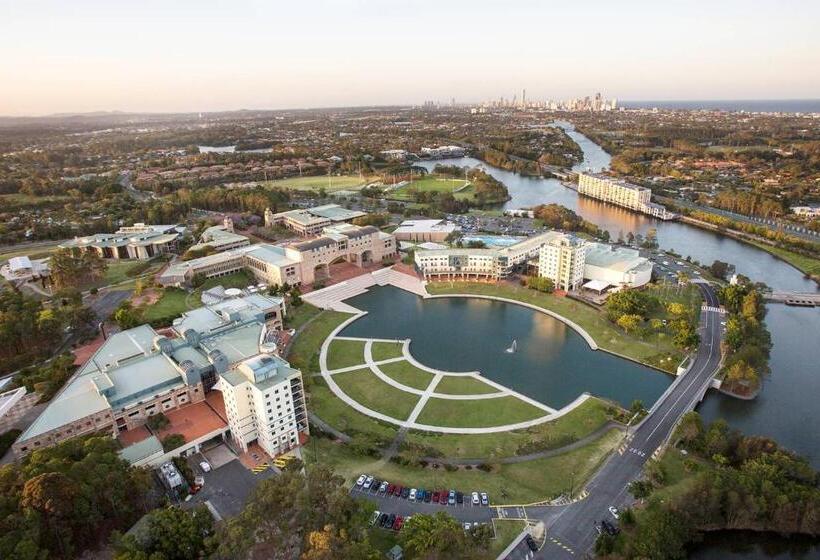 Пансион Bond Uni Guest House