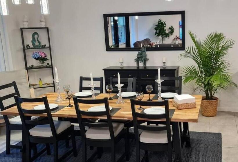 Пансион M&c Zenith Stay In The Heart Of Disney Magic