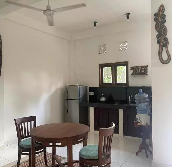 Majatalo Putri Guest House