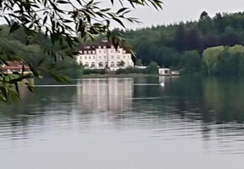 See Schlosshotel Am Kellersee