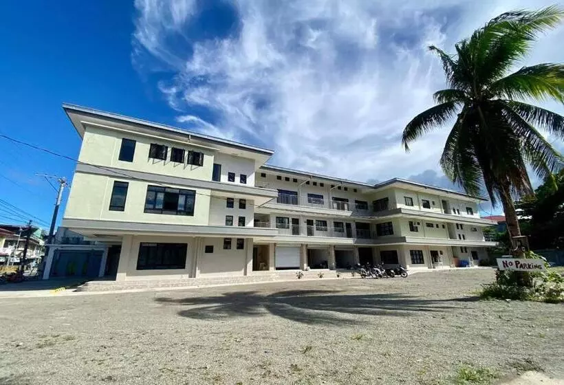 Retkeilymaja La Patria Baybay Tourist Inn Powered By Cocotel