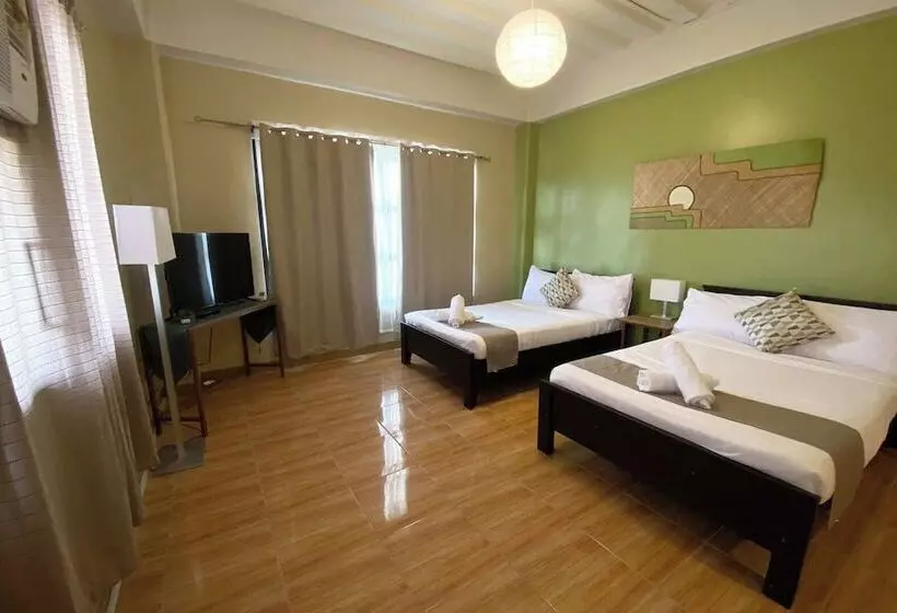 Retkeilymaja La Patria Baybay Tourist Inn Powered By Cocotel