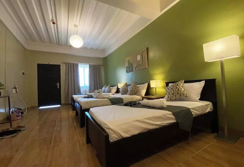 Retkeilymaja La Patria Baybay Tourist Inn Powered By Cocotel