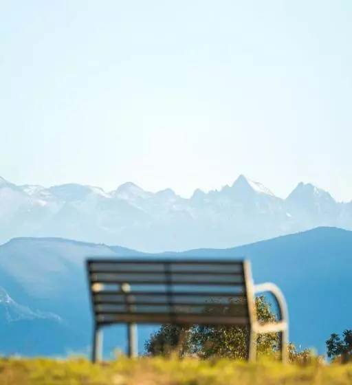 Aamiaismajoitus (B&B) L Enclave Insolite   Cabanes Avec Piscine Et Bains Nordiques