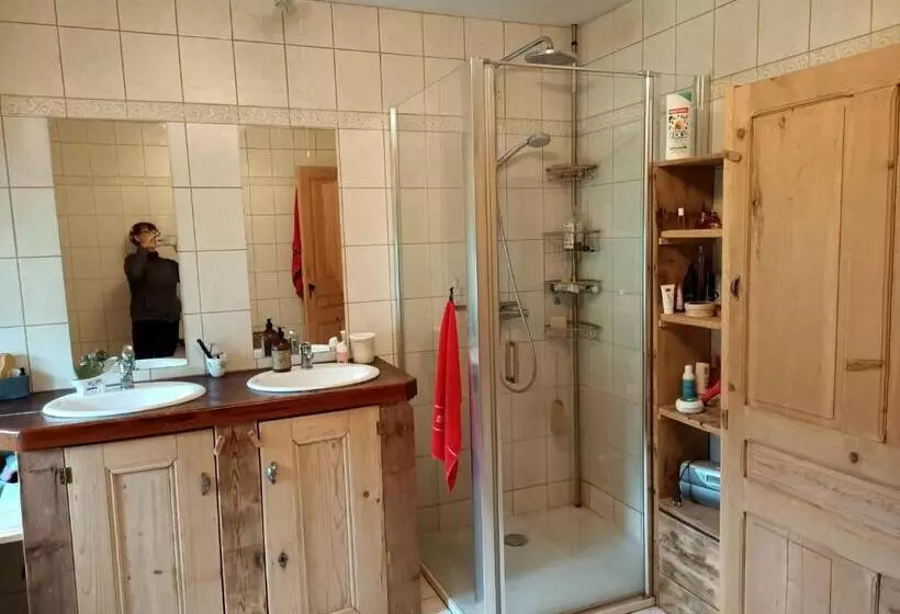 Aamiaismajoitus (B&B) La Grand Raie Table D Hôtes