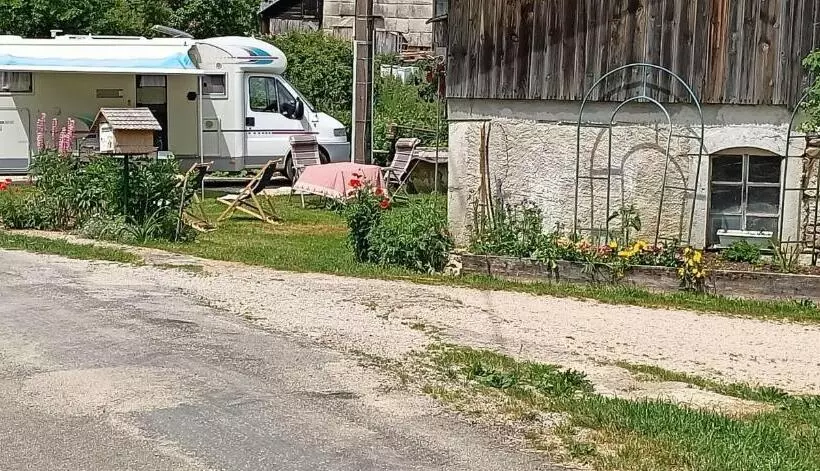 Aamiaismajoitus (B&B) La Grand Raie Table D Hôtes