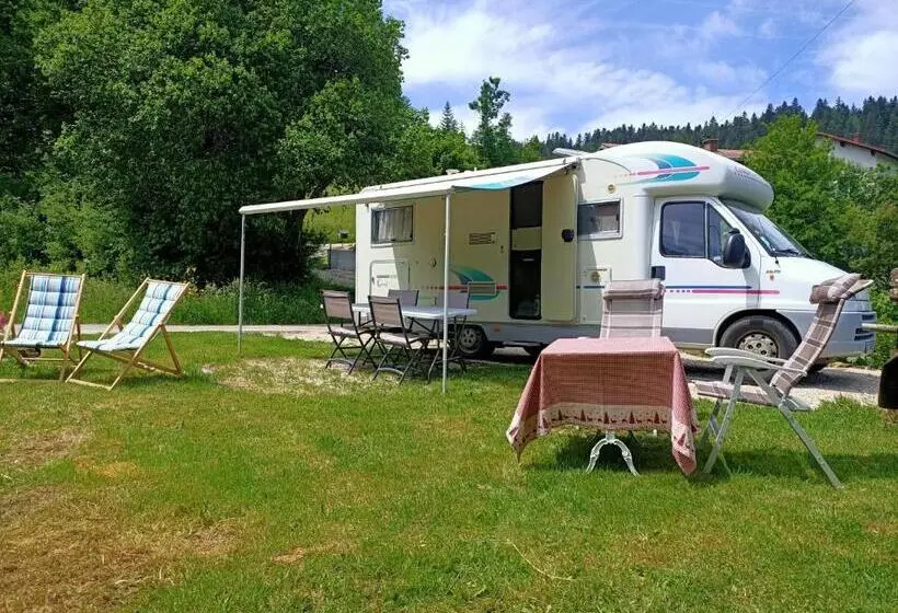 Aamiaismajoitus (B&B) La Grand Raie Table D Hôtes