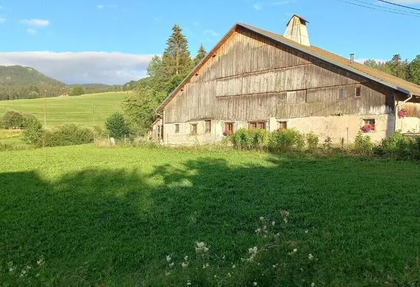 Aamiaismajoitus (B&B) La Grand Raie Table D Hôtes