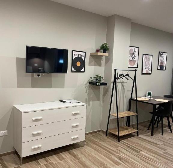 مبيت وإفطار Qualora Room & Suite