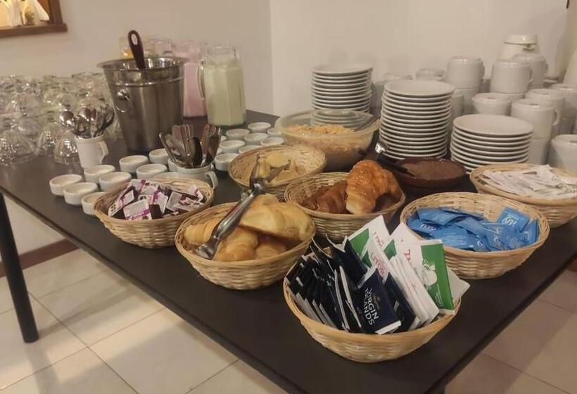 فندق Bahia Madryn