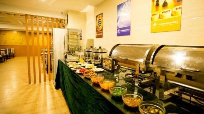 Hotel Greentree Inn Nantong Huida Square Yuejiang Road Express