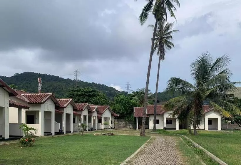 Hotelli Pelangi Merak Redpartner