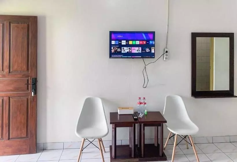 Hotelli Pelangi Merak Redpartner