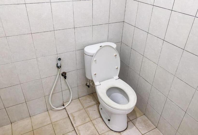 فندق Pelangi Merak Redpartner