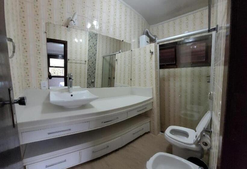 Отель Recanto Dos Passaros Centro Penedo Rj