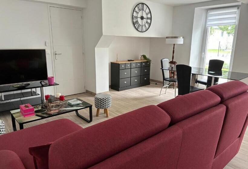 ペンション La Maison D Hôtes La Puyerre