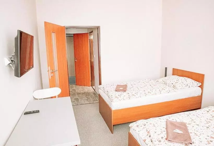 Majatalo Penzion Centra Zdraví