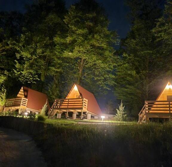 پانسیون Resort Pri Hrastu