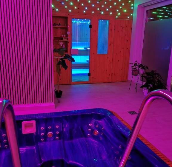 پانسیون Resort Pri Hrastu