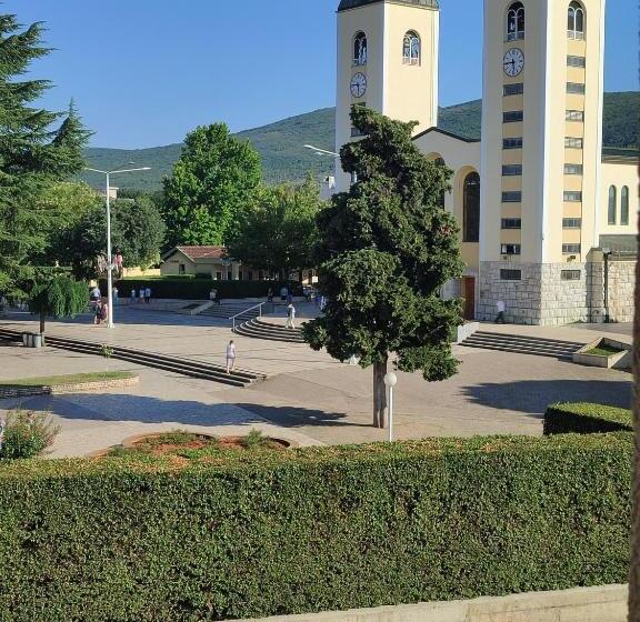 پانسیون Rooms Zdravko And Nevenka Cilic