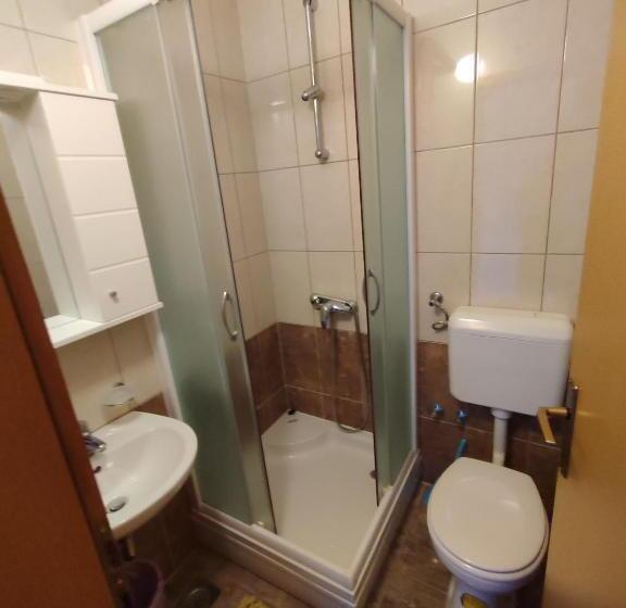 پانسیون Rooms Zdravko And Nevenka Cilic