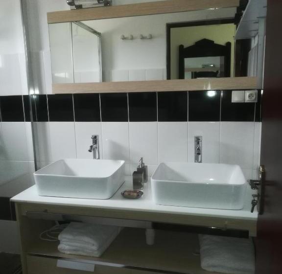 پانسیون Résidence La Tonnelle