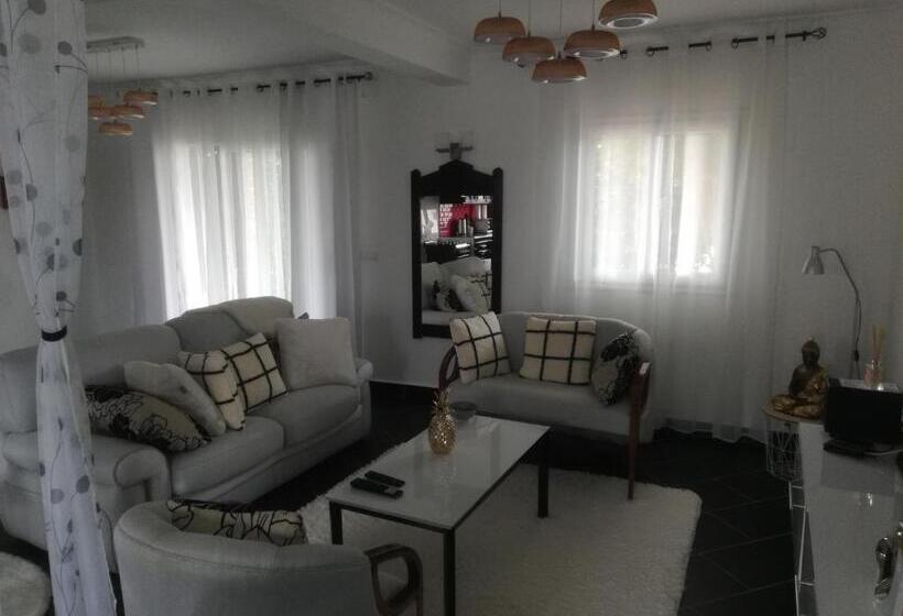 پانسیون Résidence La Tonnelle