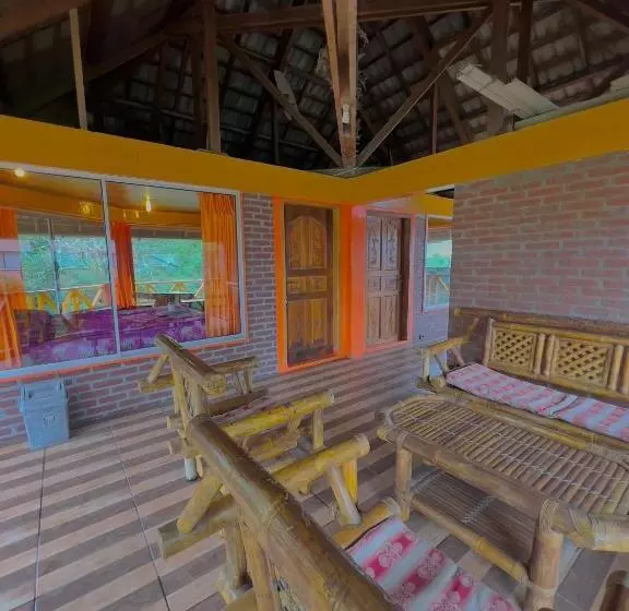 Majatalo 1 Swindo Homestay 77