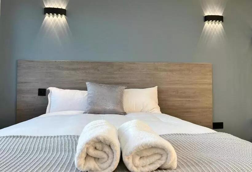 ペンション Thandi House Heathrow Airport