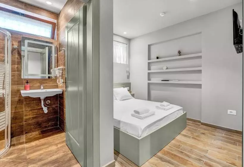 پانسیون Villa Zoi A Stay To Remember I Guesthouse Inside Elbasan Castle